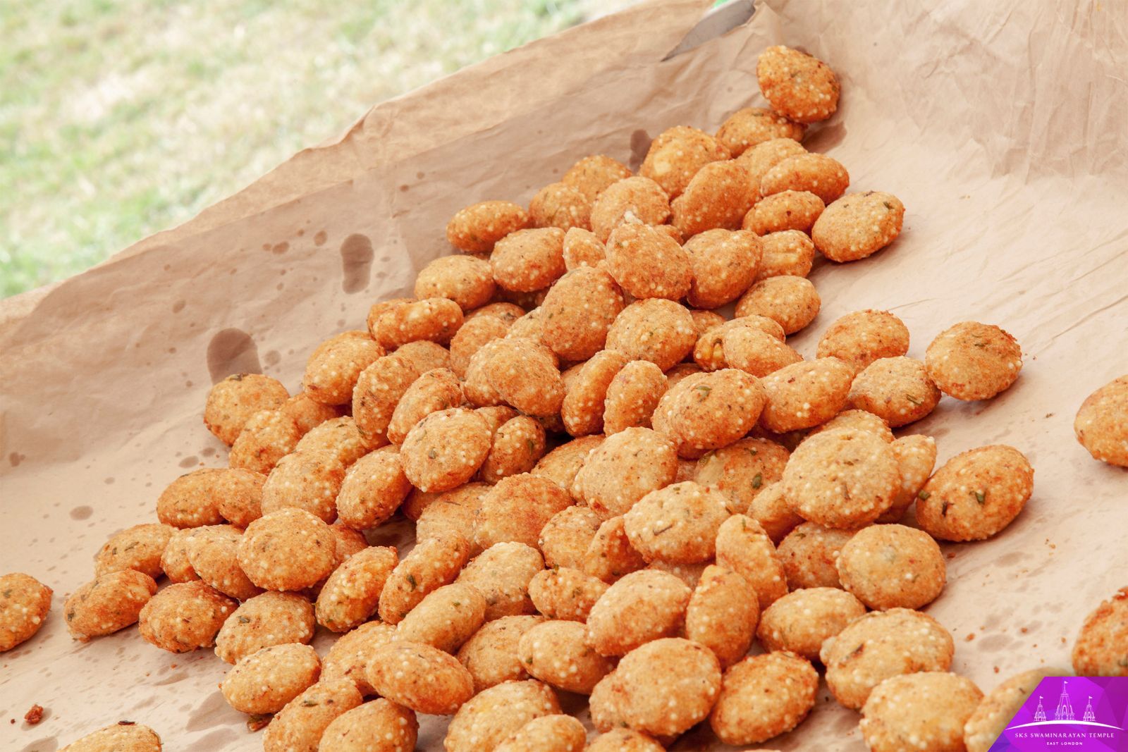 ©1987-2017 SKS Swaminarayan Temple East London